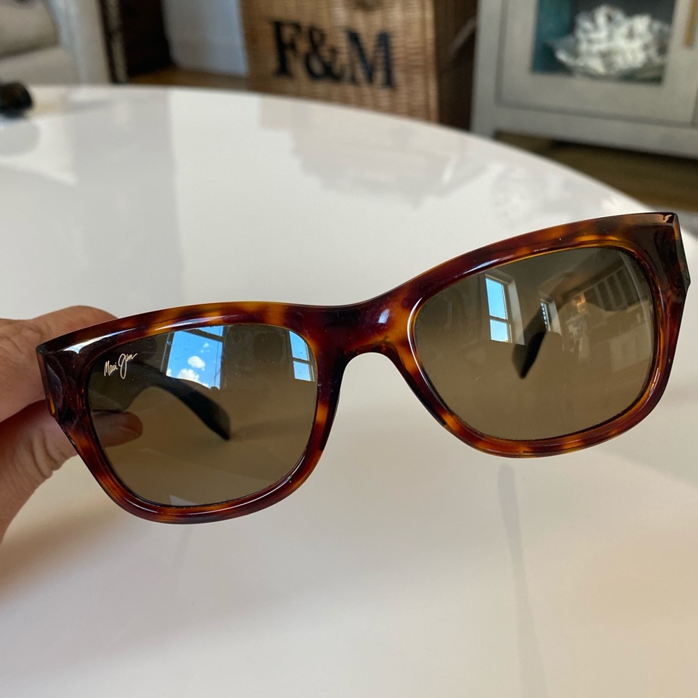 Maui Jim Kahoma Polarized Sunglasses // Brown